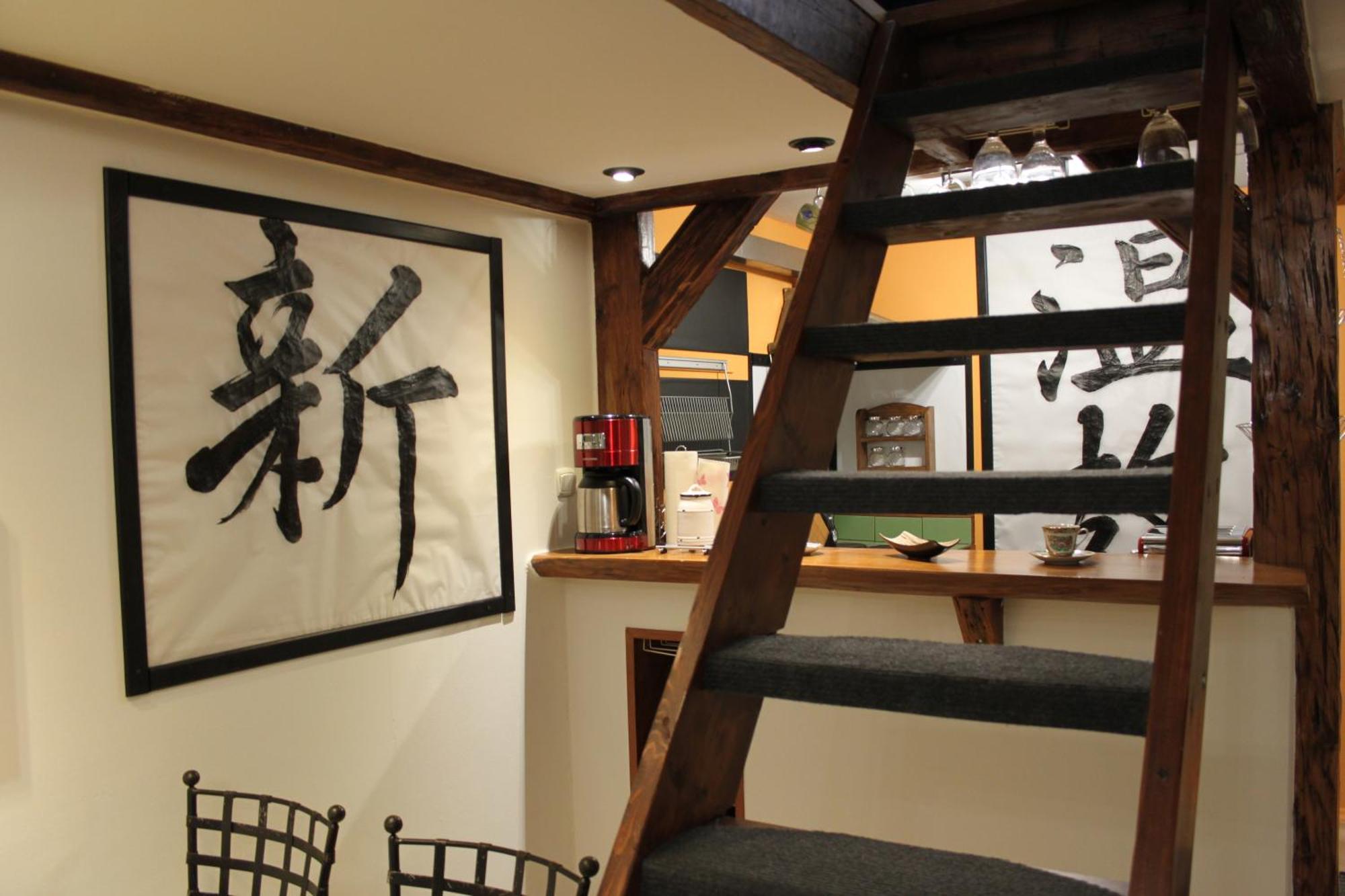 Privoffice4U Samurai - Old Town, Main Square, Main Station Красков Екстериор снимка